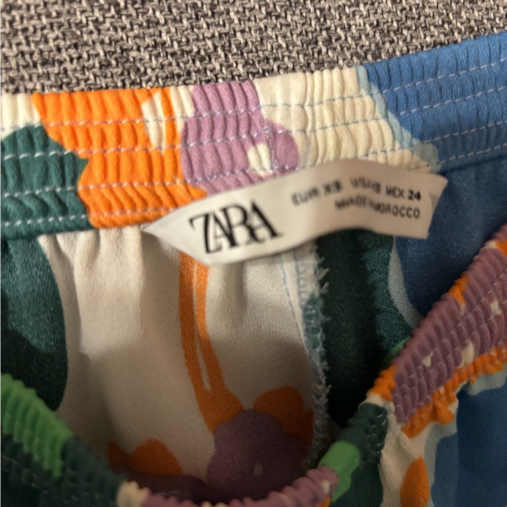 Zara Multicolor Floral pants
